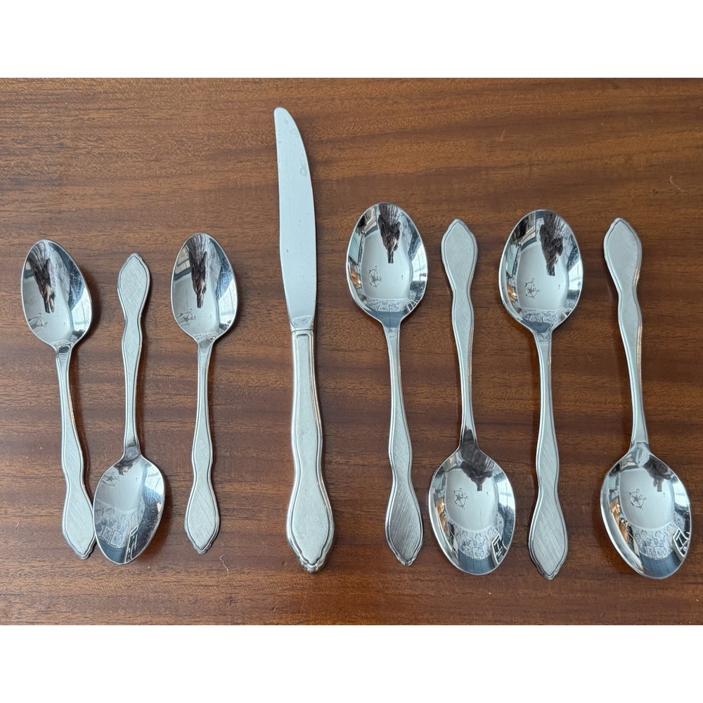 1881 Rogers Stainless Oneida Ltd TWILIGHT Flatware 8‎ piece lot spoons knife